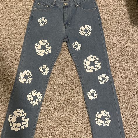 rep denim tear clothes.